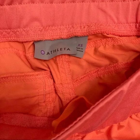 Athleta coral  shorts - Picture 6 of 6